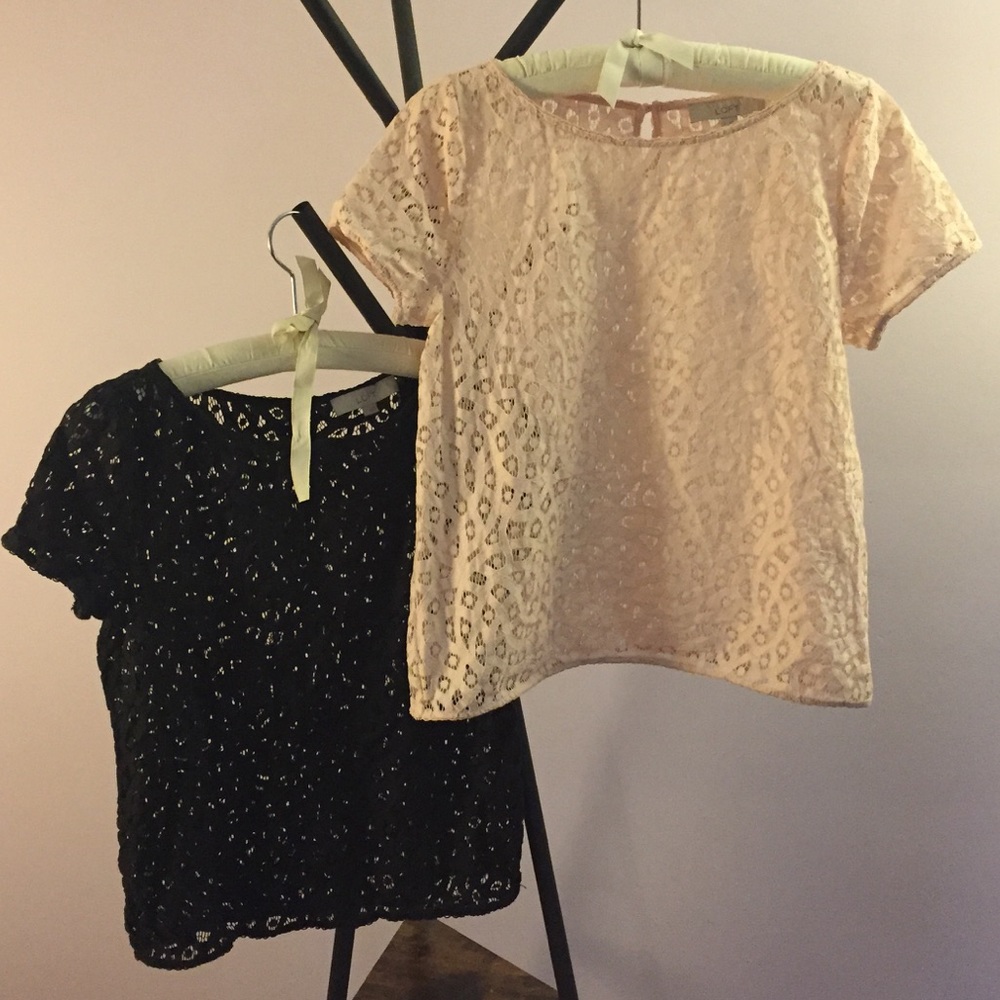2 Loft Lace shirts - LOT